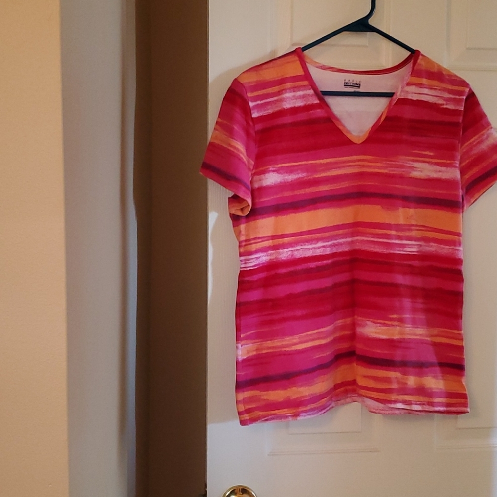 XL Top By Basic Editions